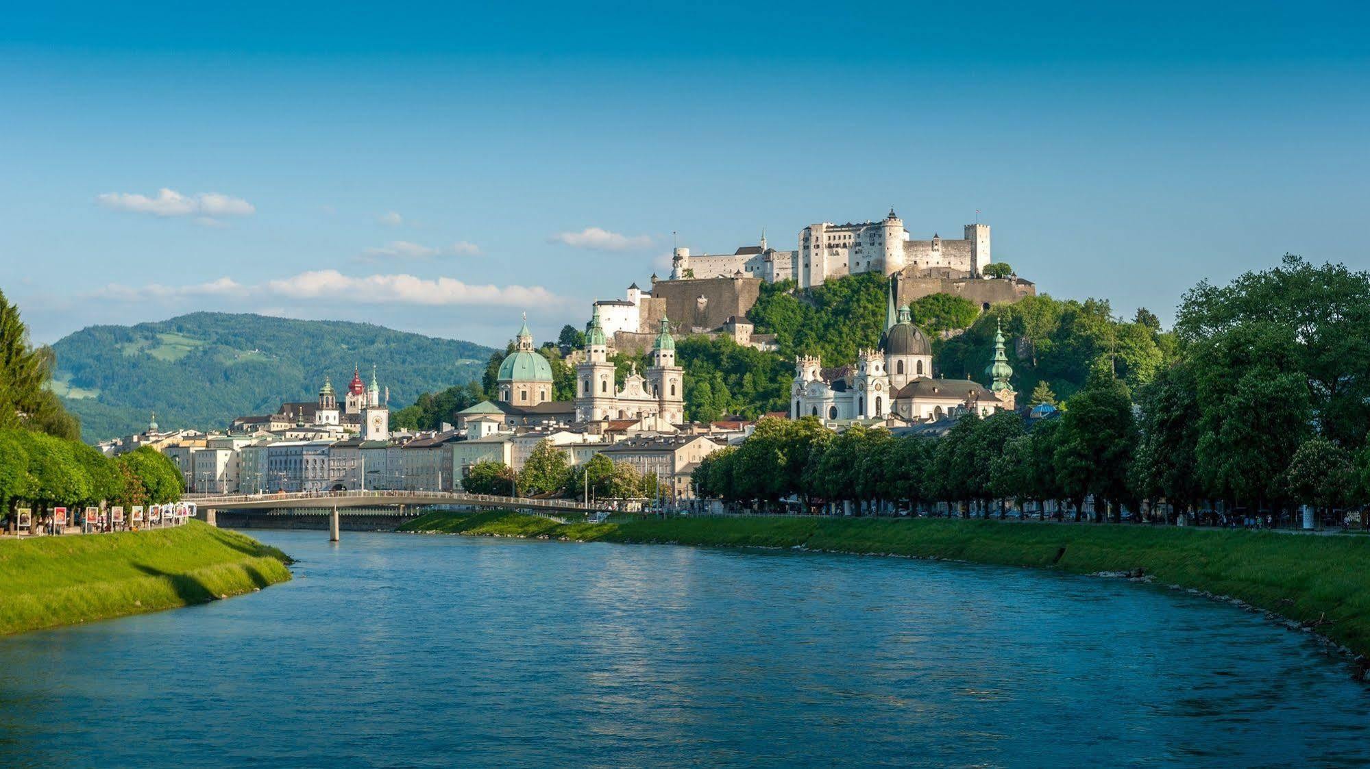 Hotel Evido Salzburg City Center Exterior photo